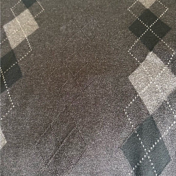 Men’s size XL SWEATERS - Picture 3 of 6